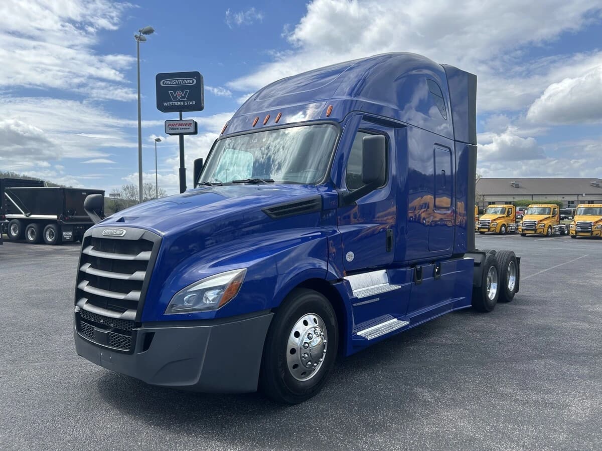 2022 Freightliner Cascadia