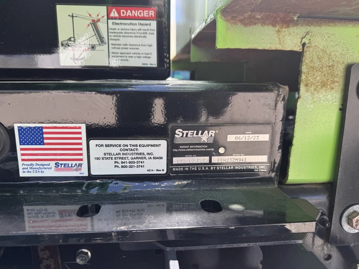 2024 Isuzu NRR in Danbury, CT — photo 15