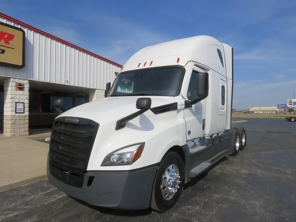 2023 Freightliner Cascadia