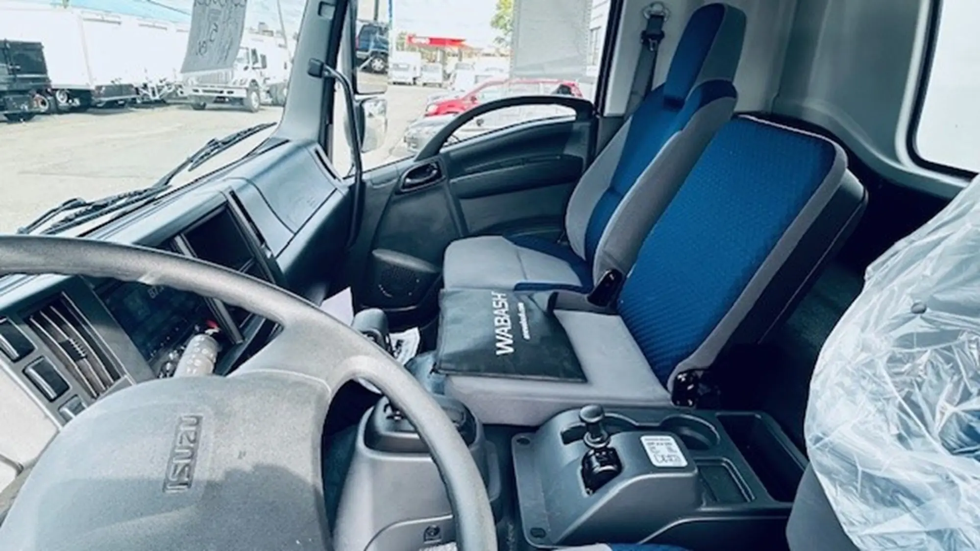 2025 Isuzu FTR in Hartford, CT — photo 8