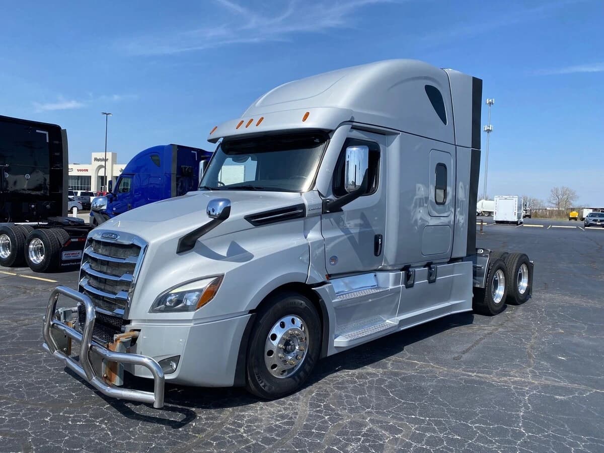 2024 Freightliner Cascadia