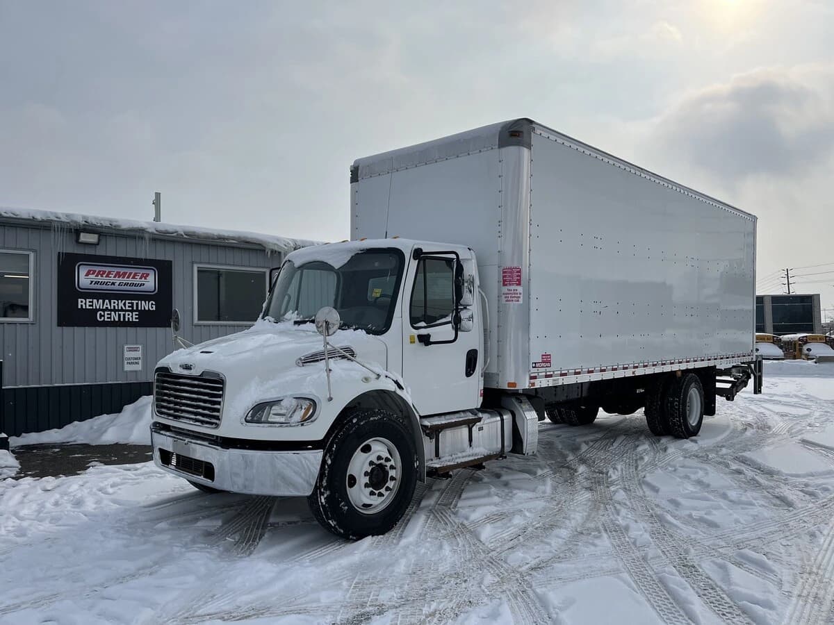 2019 Freightliner M2 106