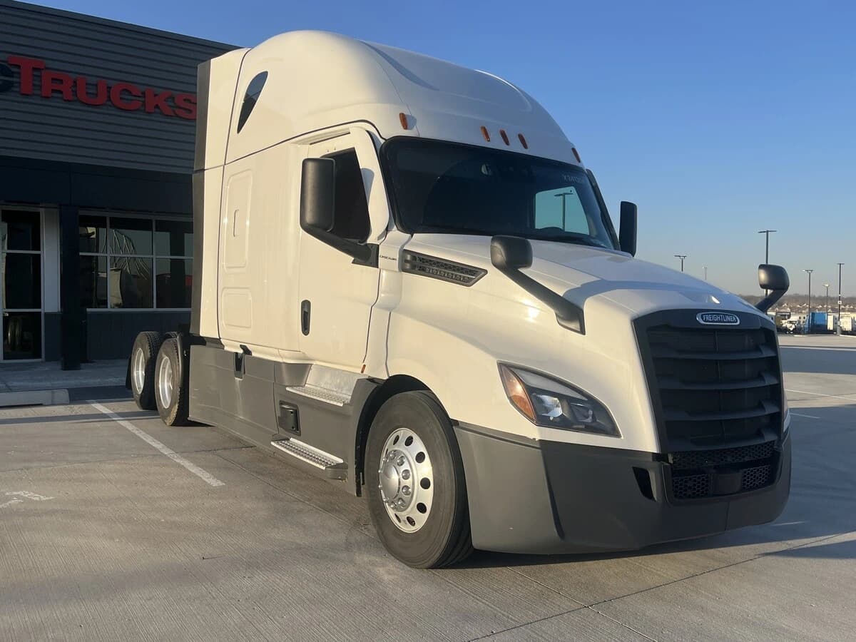 2024 Freightliner Cascadia in Chattanooga, TN — photo 20