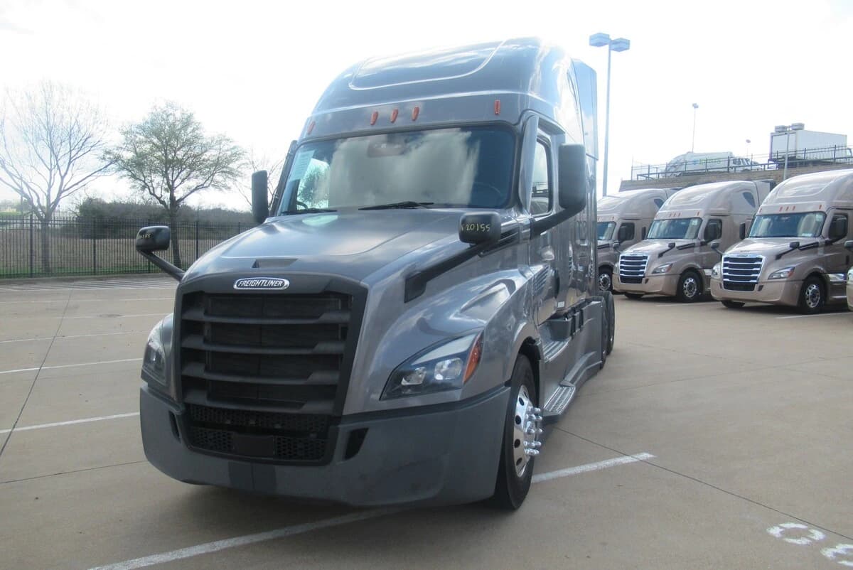 2022 Freightliner Cascadia