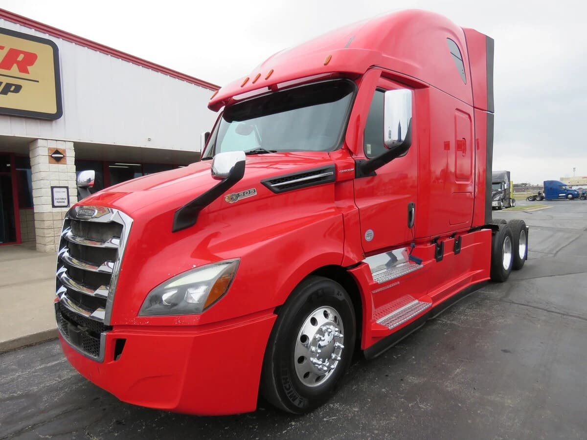2022 Freightliner Cascadia