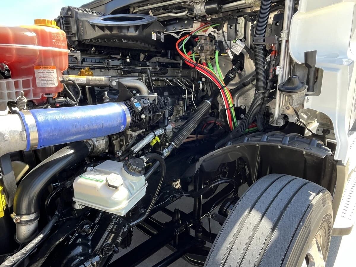 2023 Freightliner Cascadia in Chattanooga, TN — photo 20