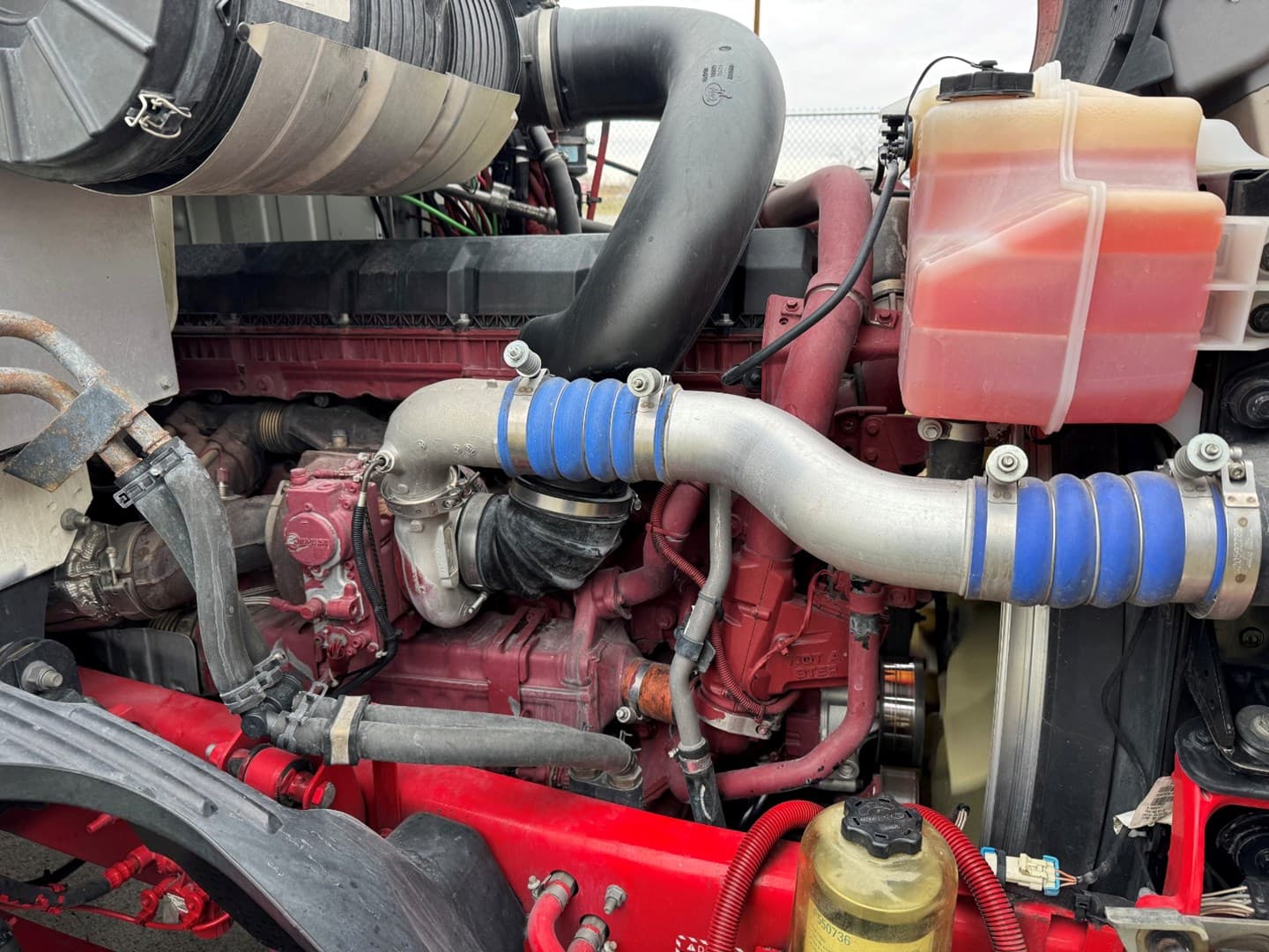 2023 Mack Anthem in Ankeny, IA — photo 10