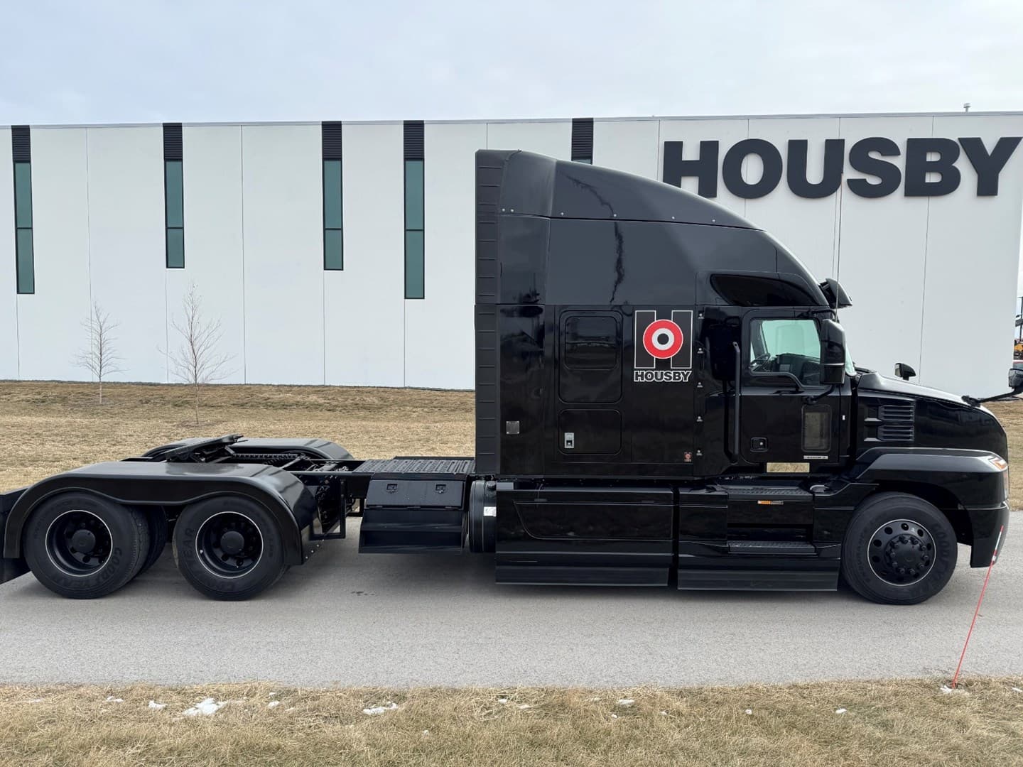 2023 Mack Anthem in Carroll, IA — photo 7
