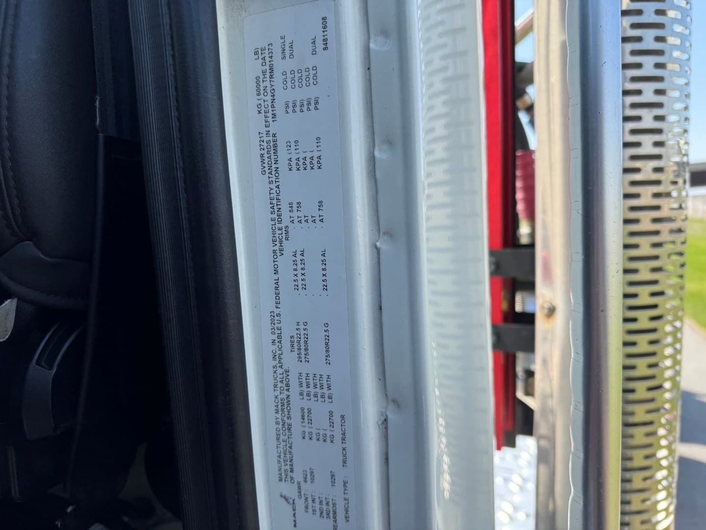 2023 Mack Pinnacle in Ankeny, IA — photo 19