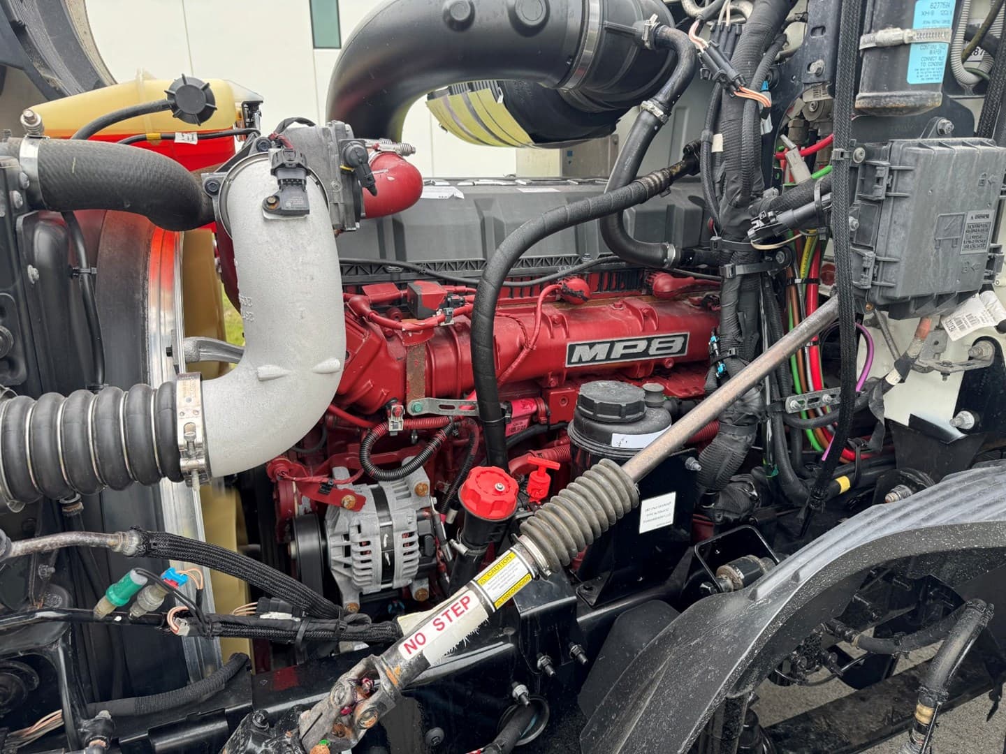 2021 Mack Anthem in Ankeny, IA — photo 9