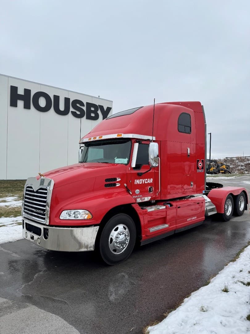 2018 MACK CXU613 - USED TRUCKS SLEEPER