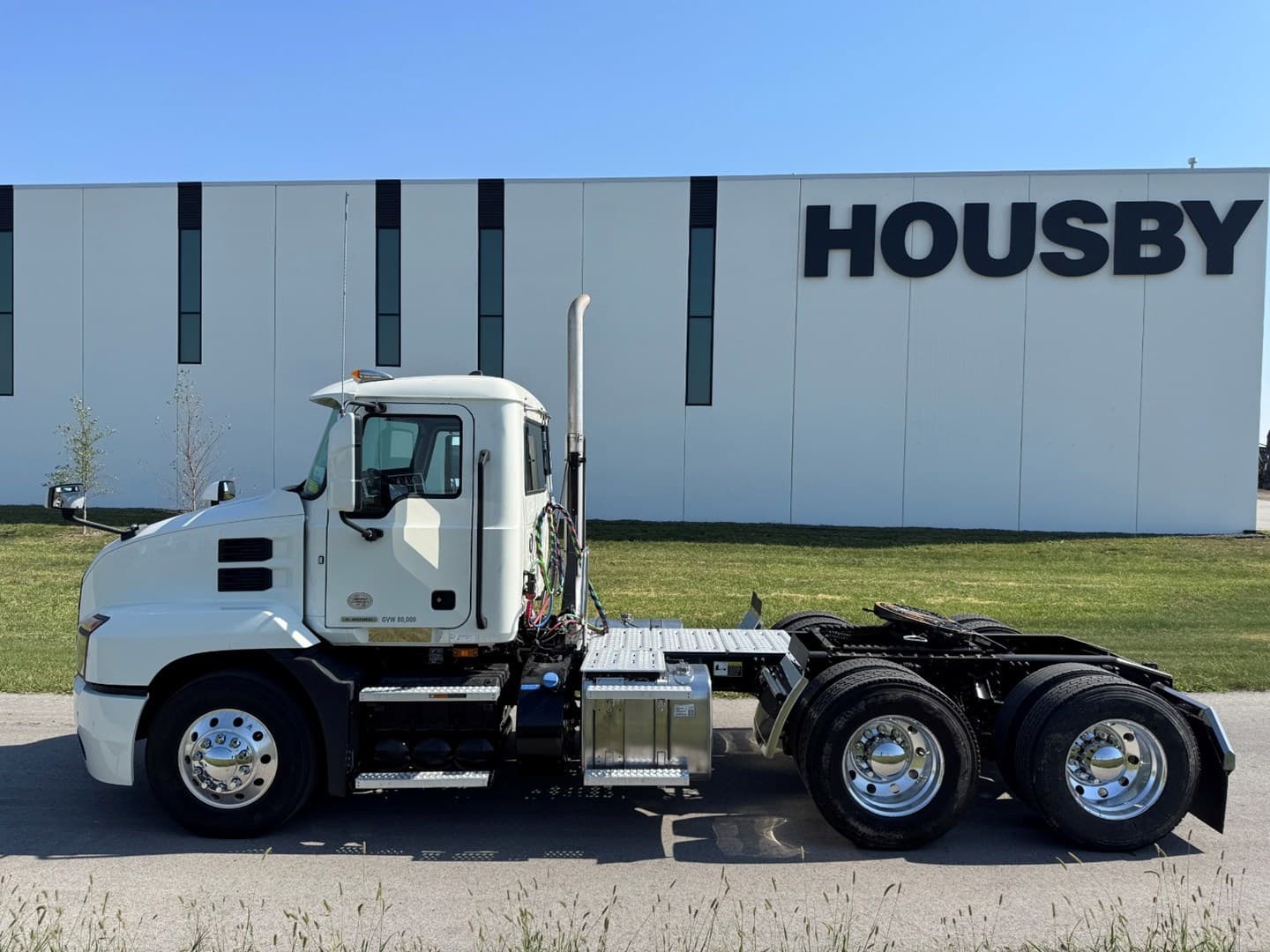 2022 Mack Anthem in Carroll, IA — photo 3