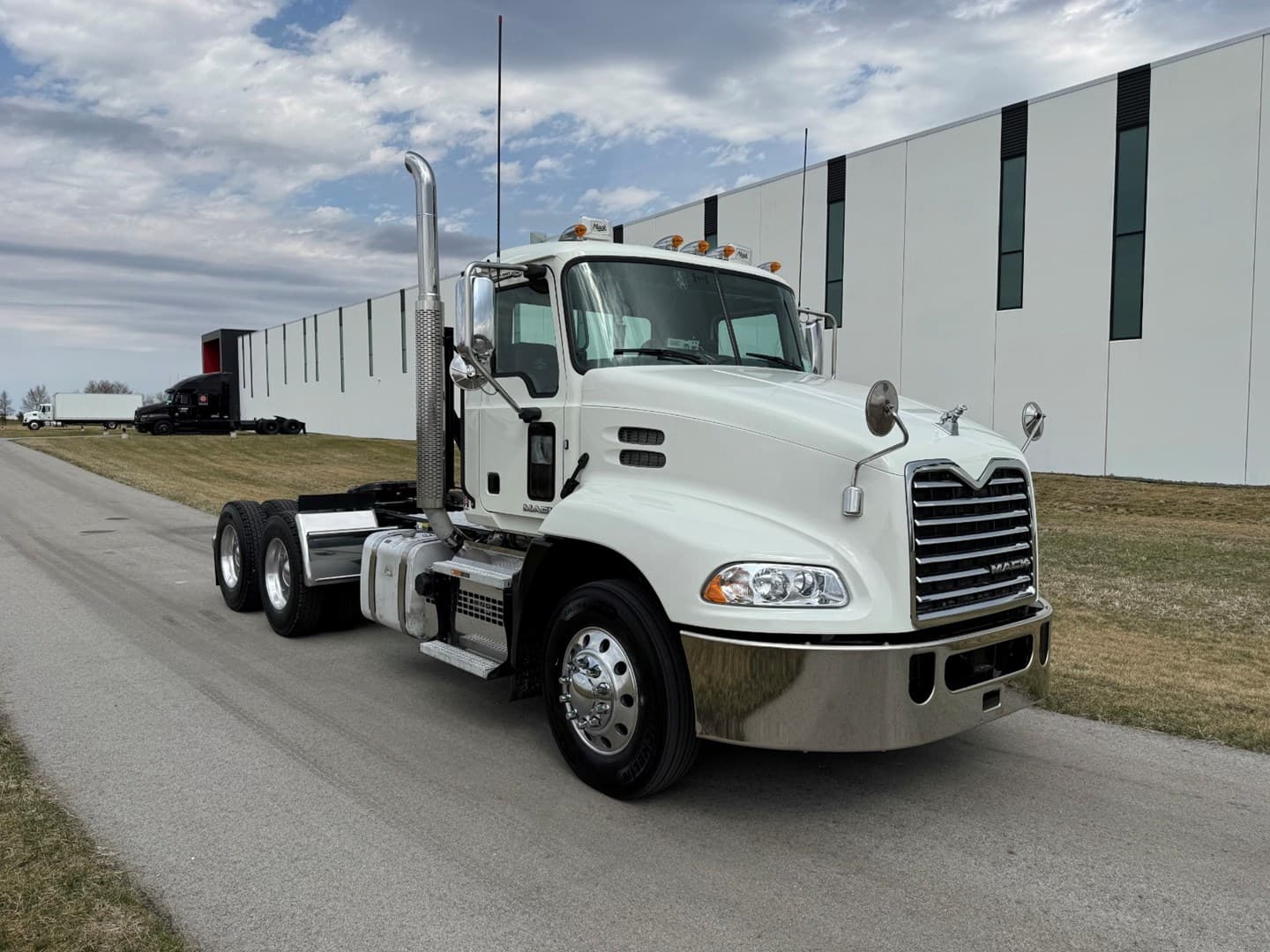2018 Mack Pinnacle in Ankeny, IA — photo 8