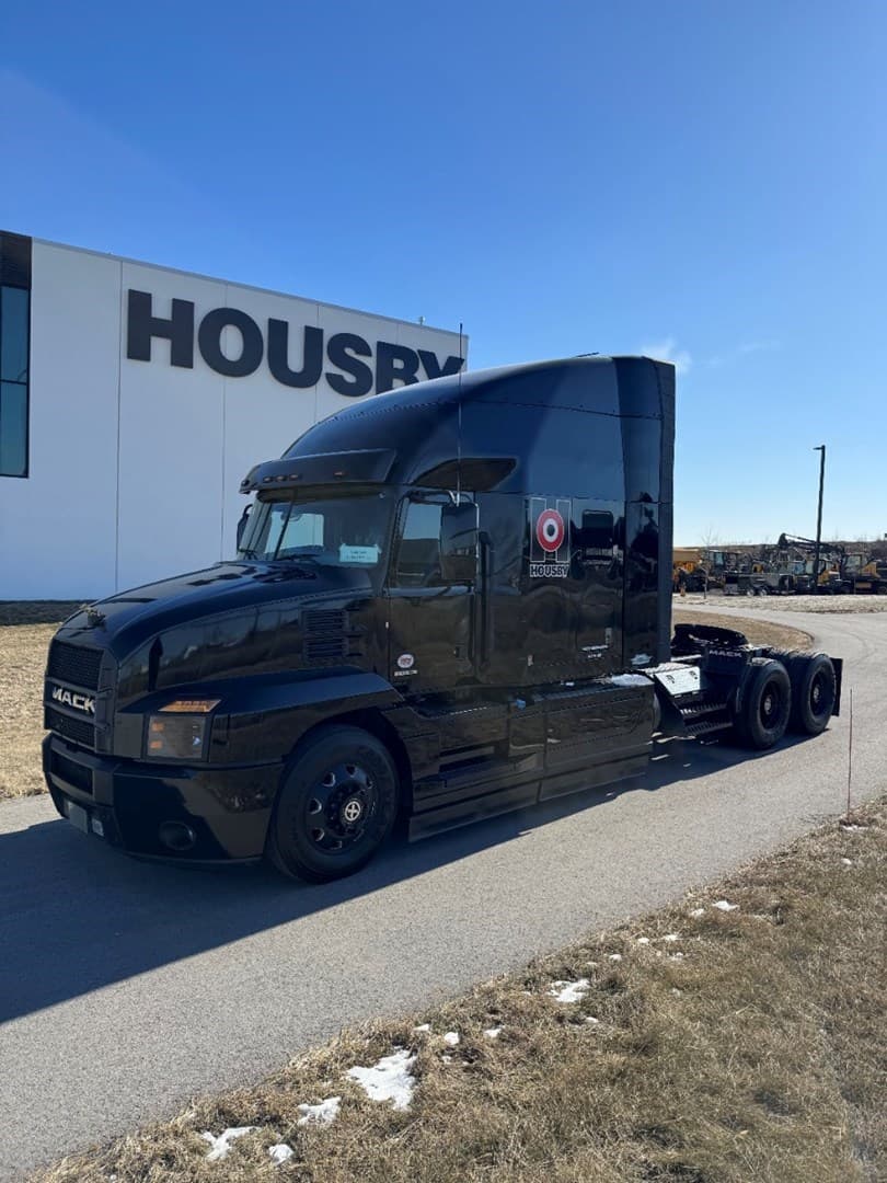 2020 MACK AN64T - USED TRUCKS SLEEPER