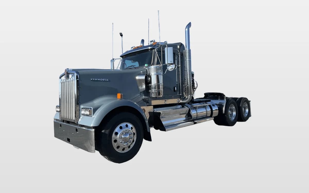 2026 Kenworth W900