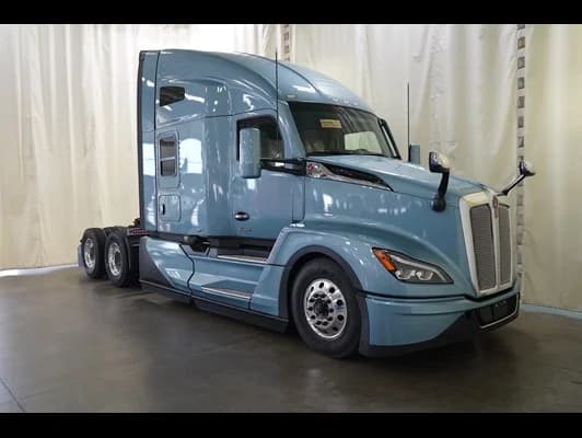 2027 Kenworth T680