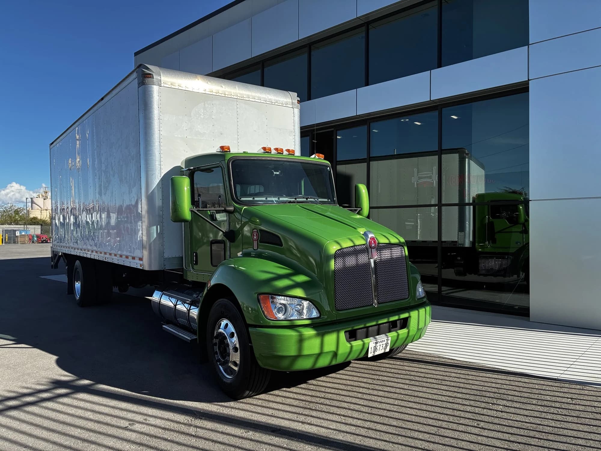 2020 Kenworth T270