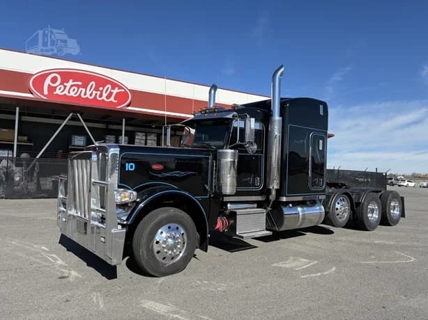 2024 Peterbilt 389