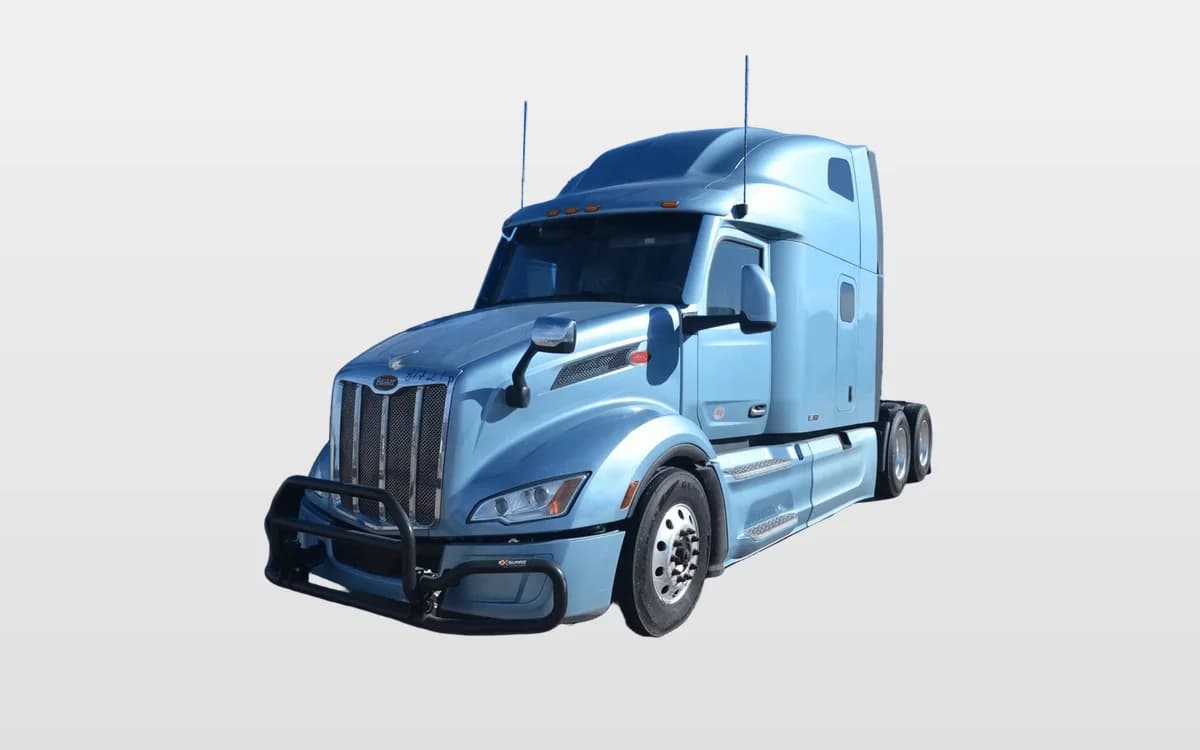 2023 Peterbilt 579