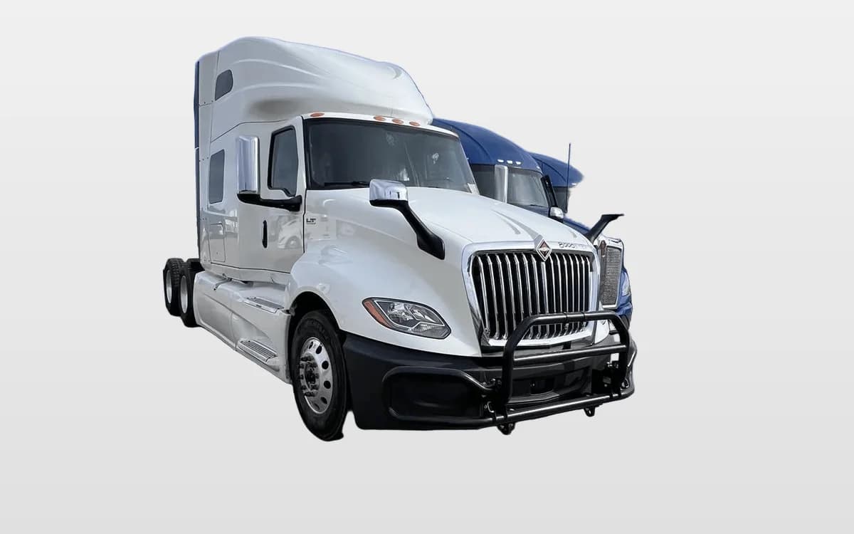 2022 International LT