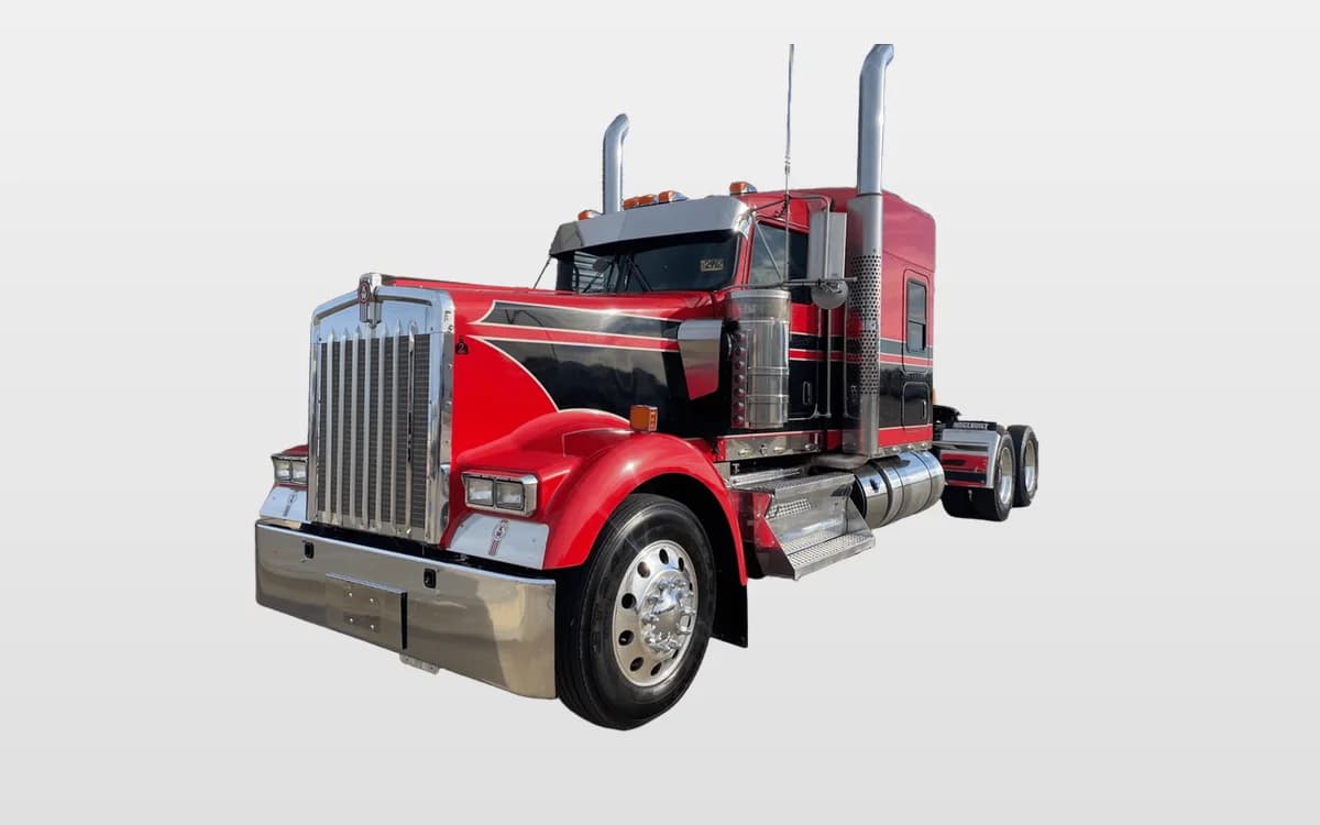 2019 Kenworth W900