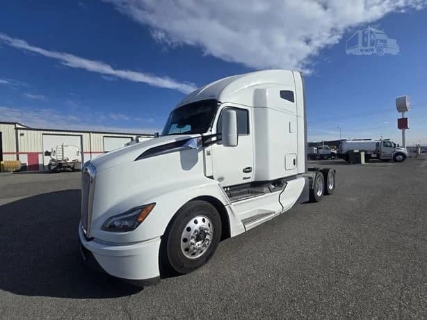 2022 KENWORTH T680