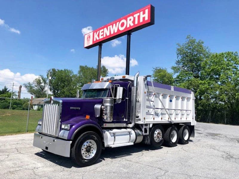 2021 Kenworth W900