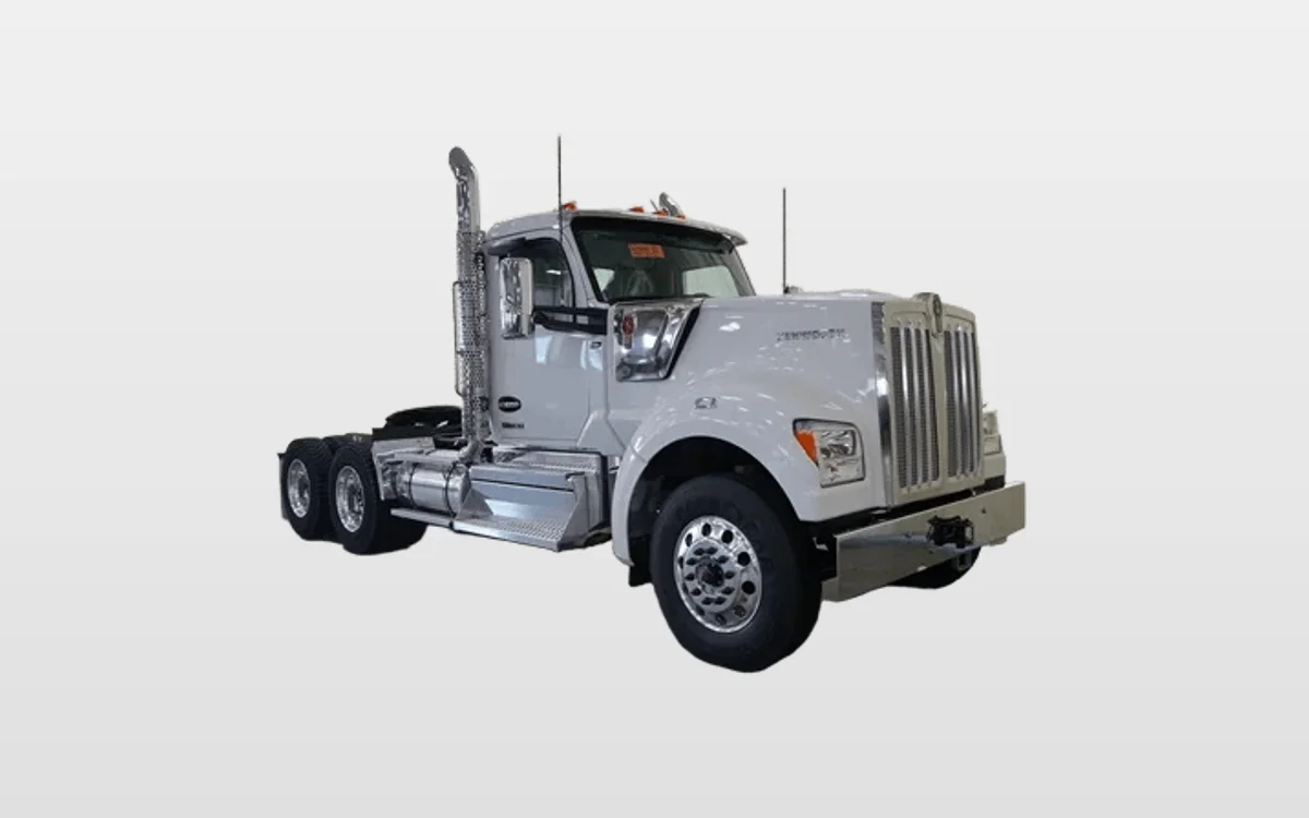 2026 Kenworth W990