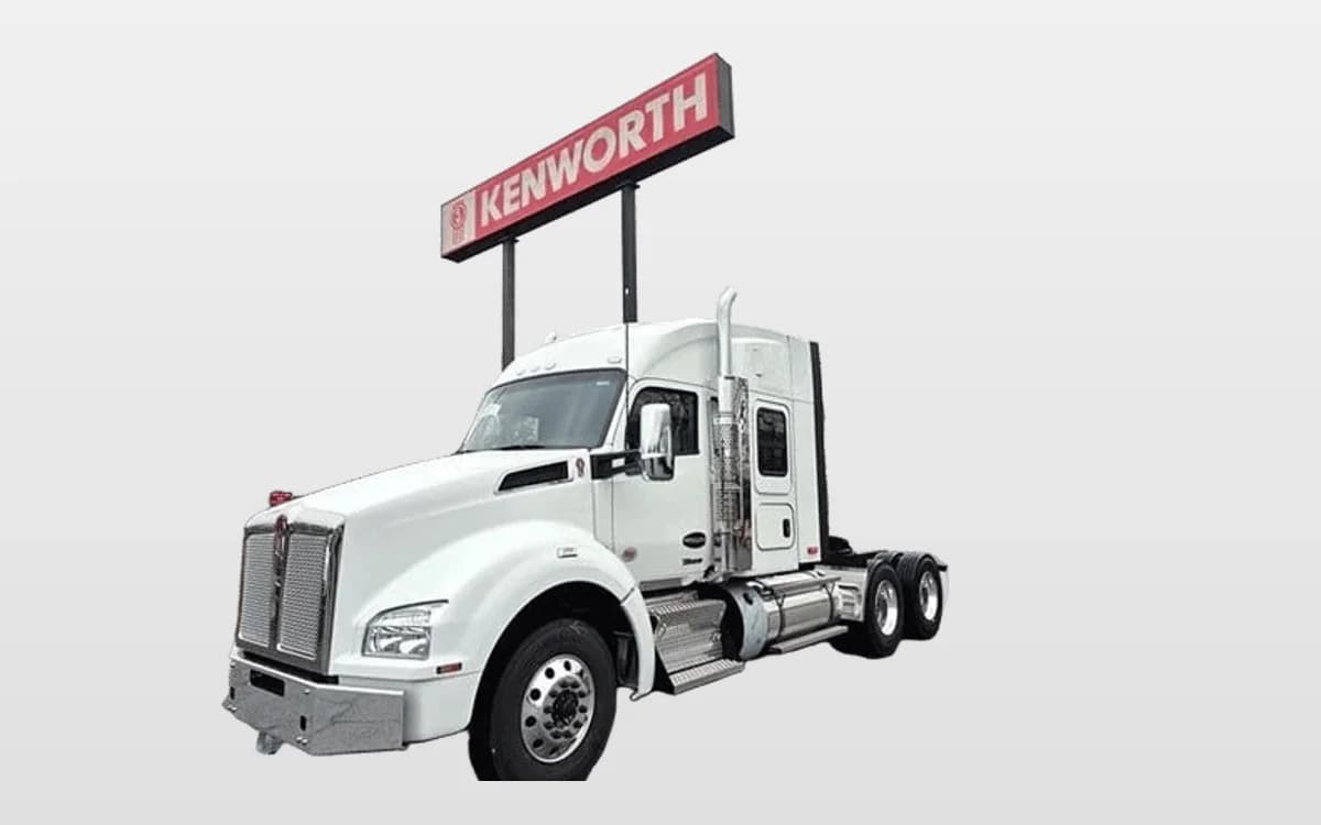 2025 Kenworth T880