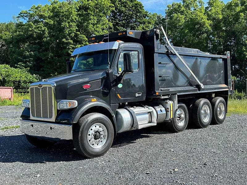 2021 Peterbilt 567