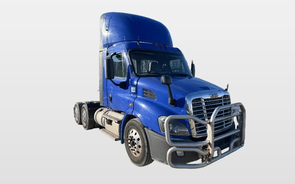2020 Freightliner Cascadia in Elkhart, IN