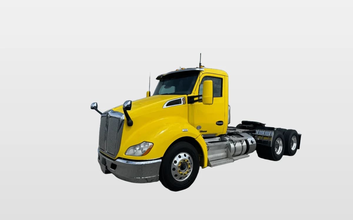 2017 Kenworth T680 in Champaign, IL