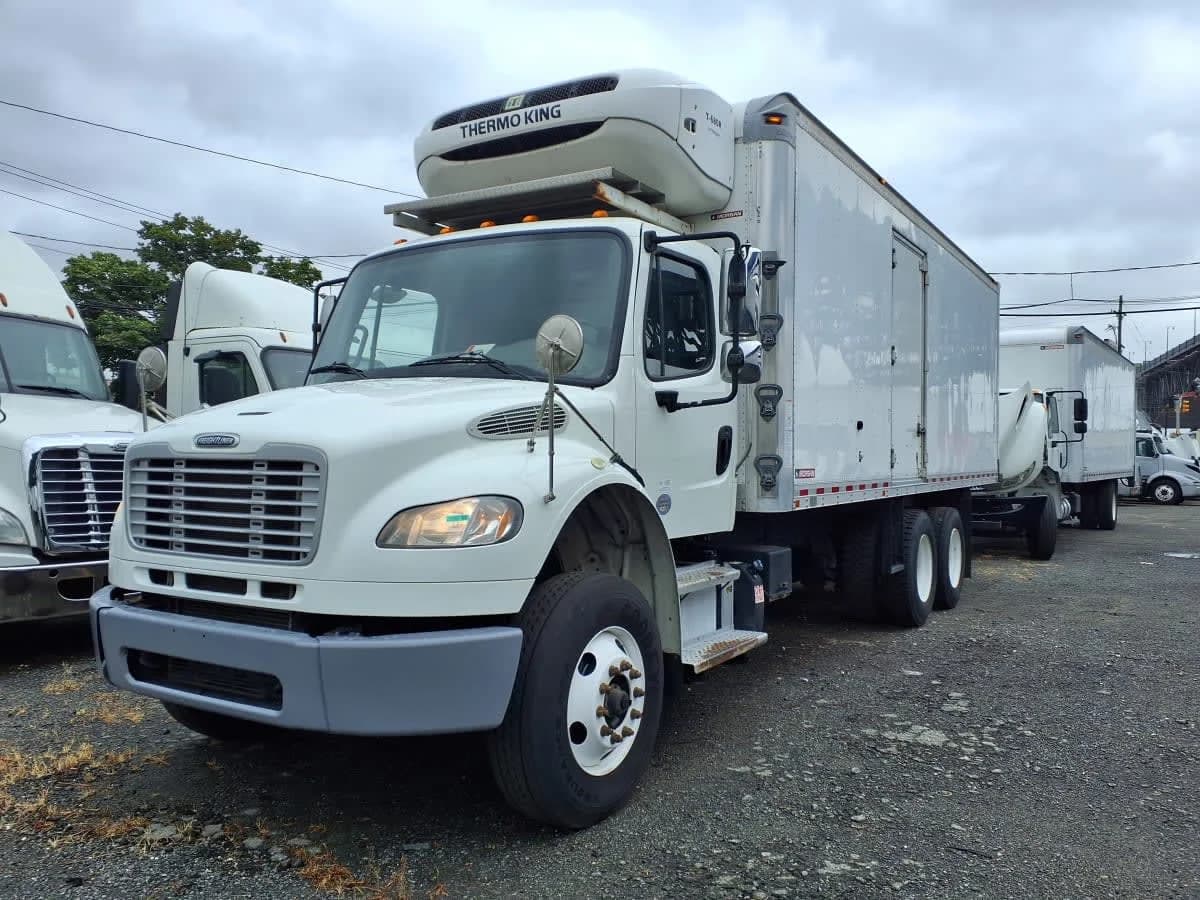 2020 Freightliner M2 106