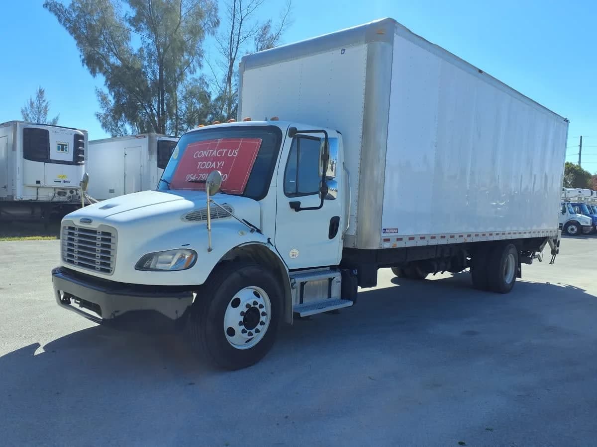 2018 Freightliner M2 106