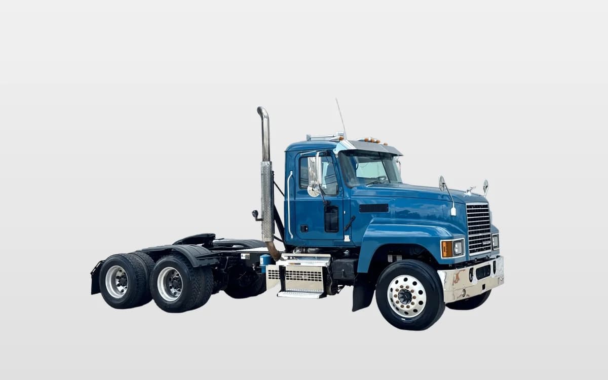 2019 Mack Pinnacle