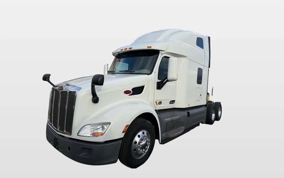 2021 PETERBILT 579