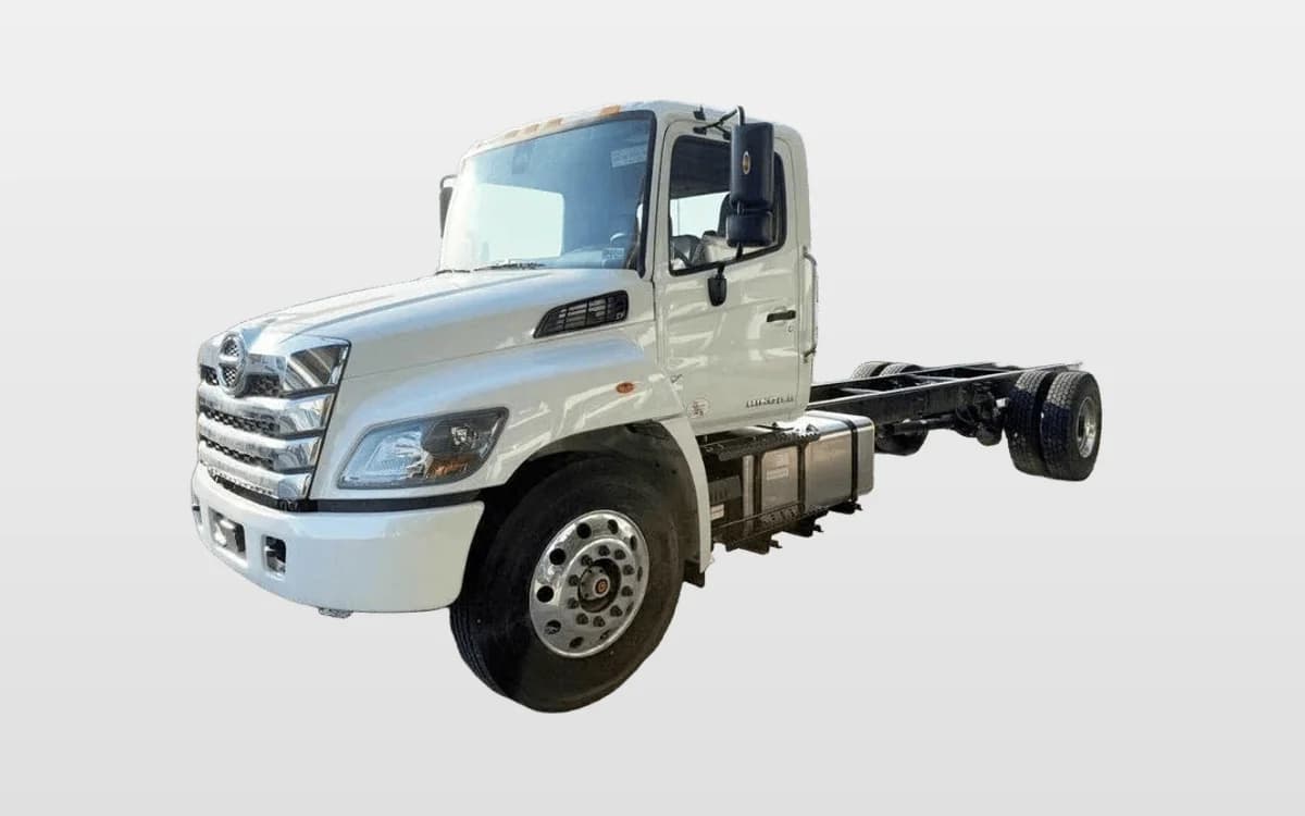 2025 Hino L6