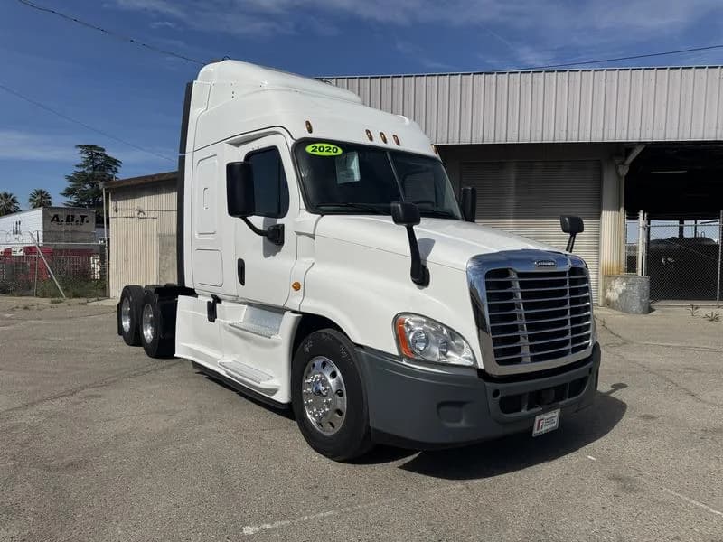 2020 Freightliner Cascadia