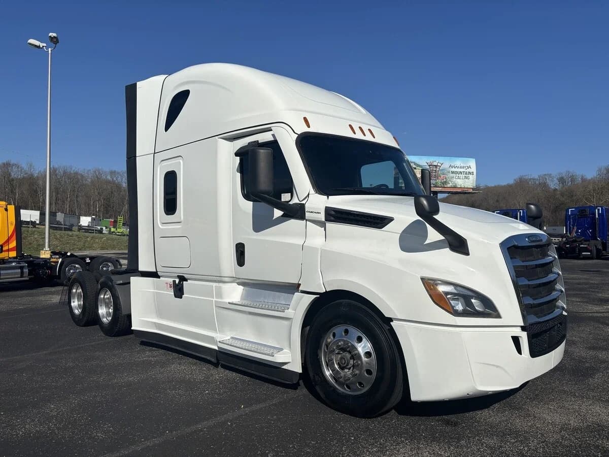 2021 Freightliner Cascadia