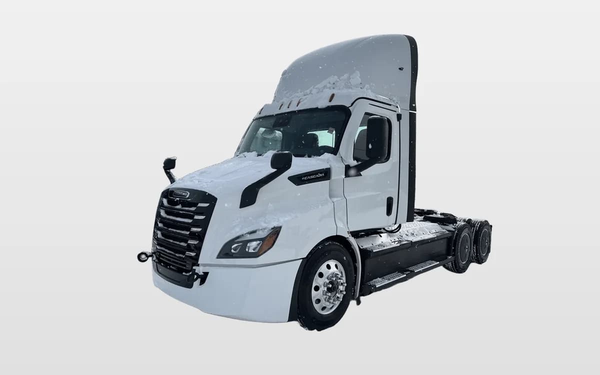 2024 Freightliner eCascadia