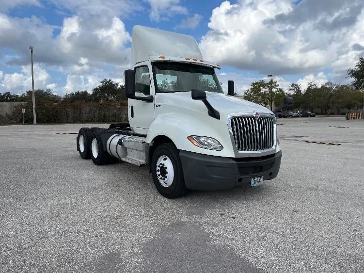 2018 International LT