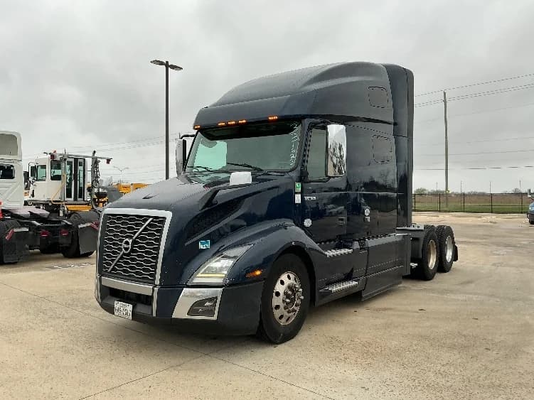 2020 Volvo VNL 760