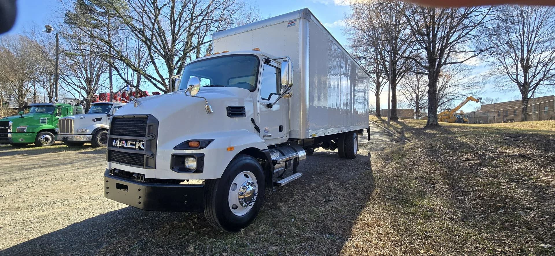 2021 Mack MD