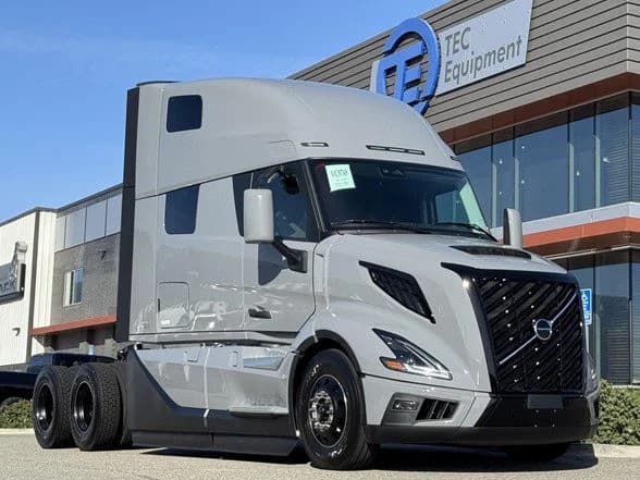 2026 Volvo VNL 860