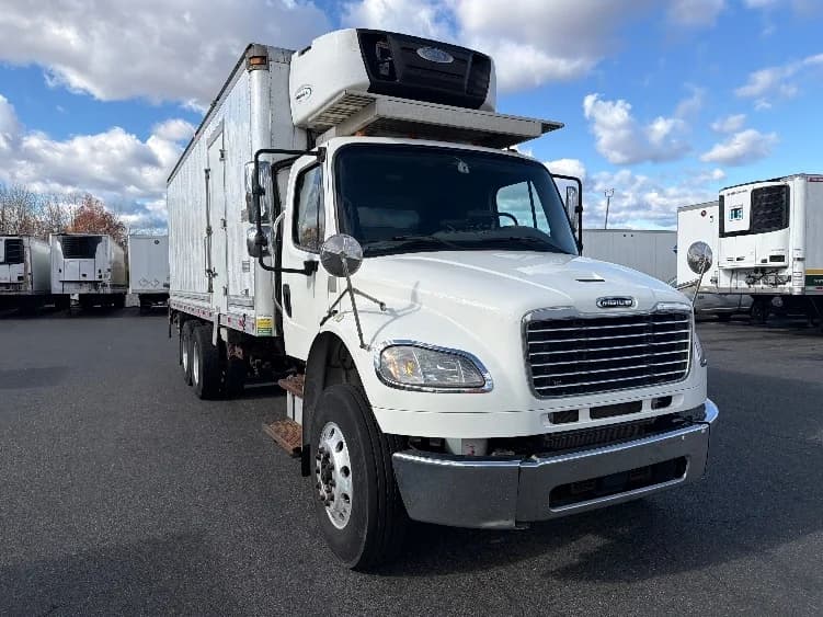 2019 Freightliner M2 106