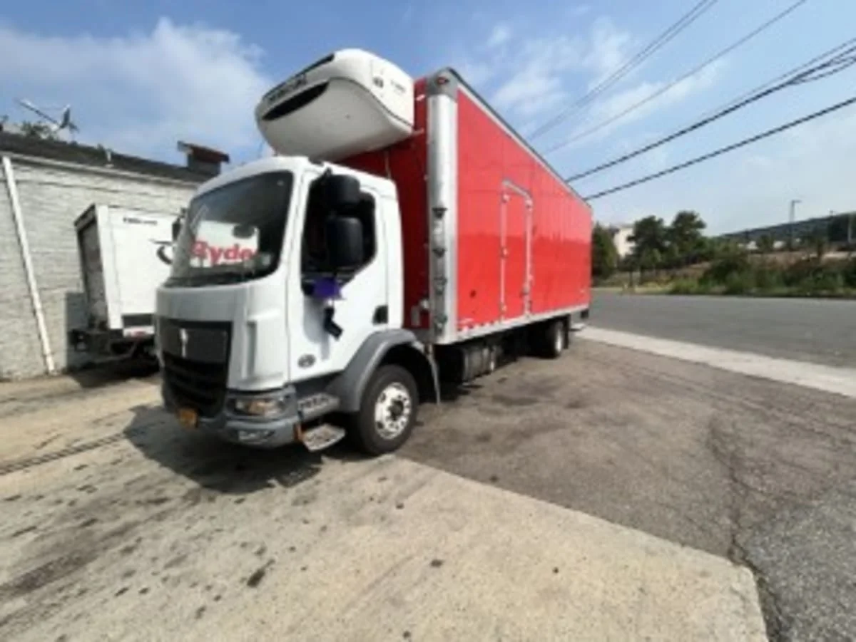 2016 Kenworth T270