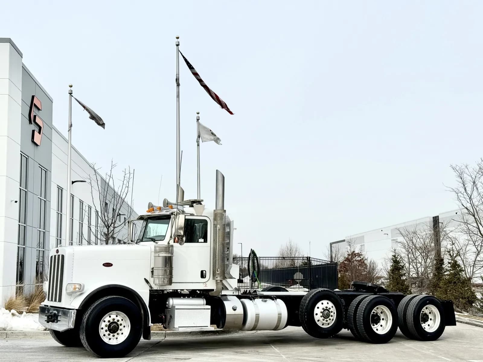 2018 Peterbilt 389