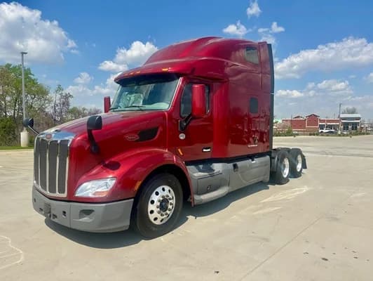 2021 Peterbilt 579