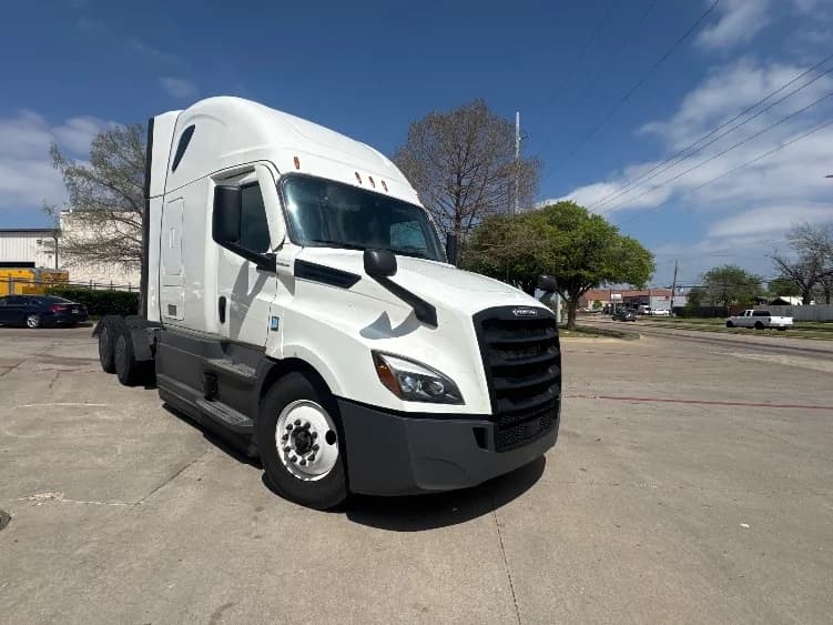 2023 Freightliner Cascadia