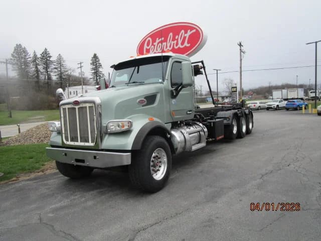 2020 Peterbilt 567